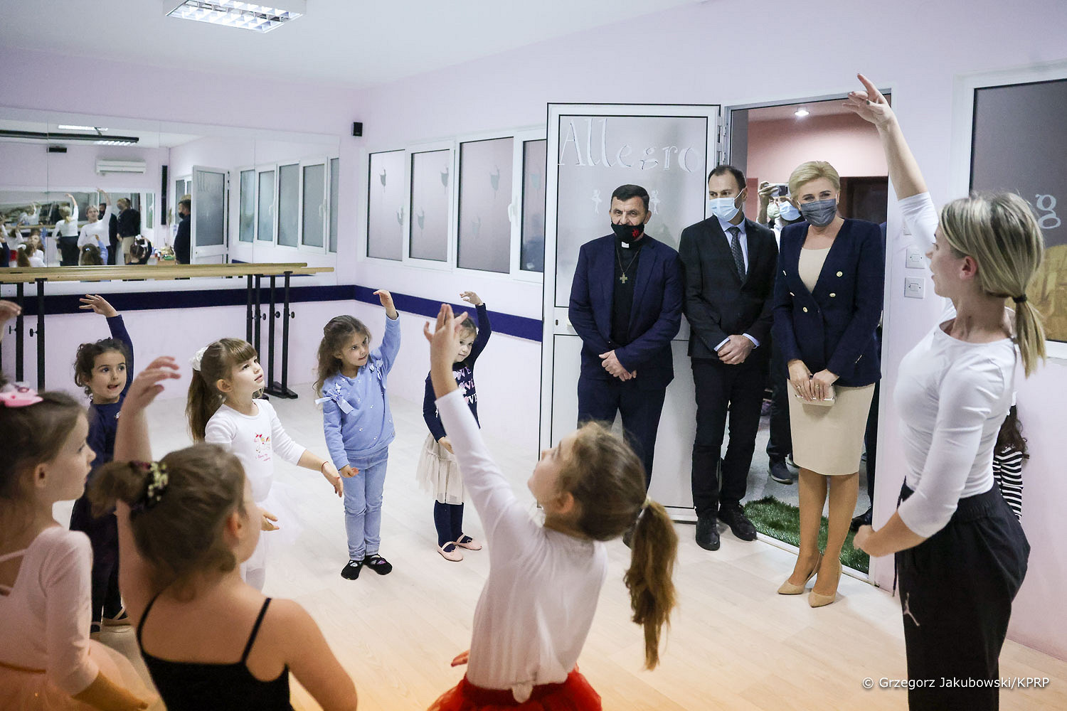Małżonka Prezydenta odwiedziła centrum edukacyjne w Podgoricy - zdjęcie w treści artykułu nr 2