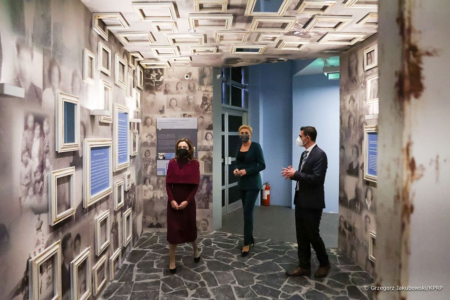 08_PAKD_Centrum_Holocaustu_GJB_4225.jpg