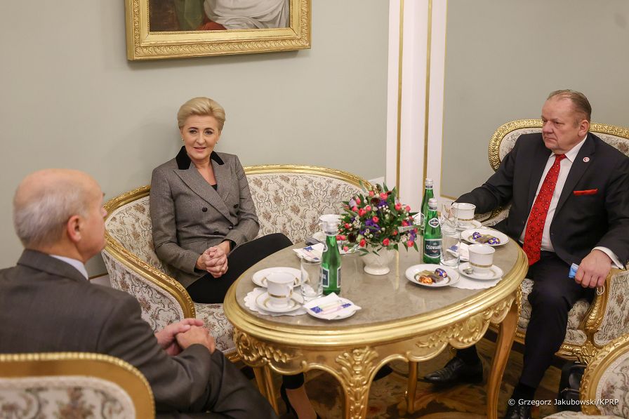 04__Agata_Kornhauser_Duda_fundacja_kropla_zycia_211126_GJA_5952.jpg