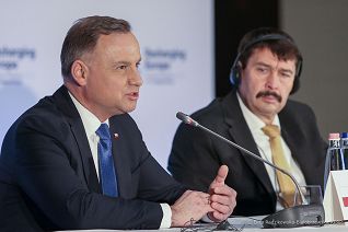 05_konferencja_prasowa_ Prezydentow_panstw_Grupy_Wyszehradzkiej_20211129_ER2_1284.jpg