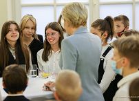 24__agata_kornhauser_duda_uczniowie_szkoly_podstawowej_borkowo_211104_gjb_7454.jpg