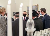 12_PAD_swiece_chanukowe_20211201_MBO15467.jpg