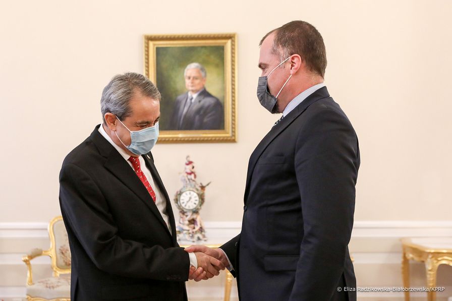 01__Jakub_Kumoch_odznaczenie_ALEJANDRO_NEGRÍN_MUNOZ_20211201_ERB52768.jpg
