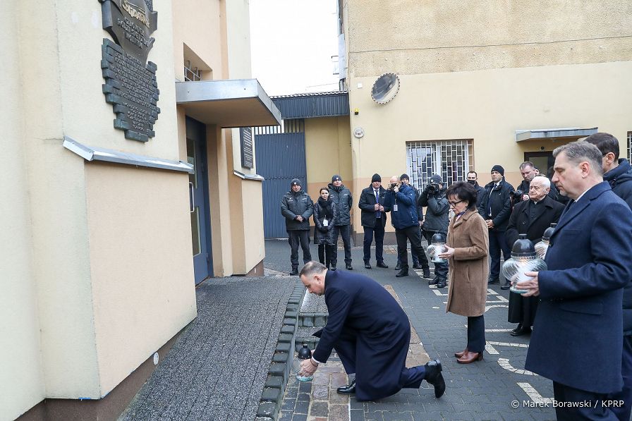 020_Andrzej_Duda_rocznica_stanu_wojennego_20211213_MBO18711.jpg