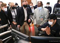 007_012_Andrzej_Duda_Katar_centrum_dowodzenia_20211204_JS__2397.jpg