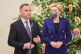 07__Para_Prezydencka_Harcerze_Swiatelko_Betlejemskie_20211214_JSZ_2691.jpg