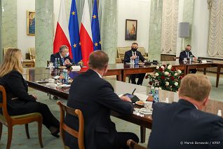 004_Andrzej_Duda_KR_Izb_Rolniczych_20211215_MBO10024.jpg