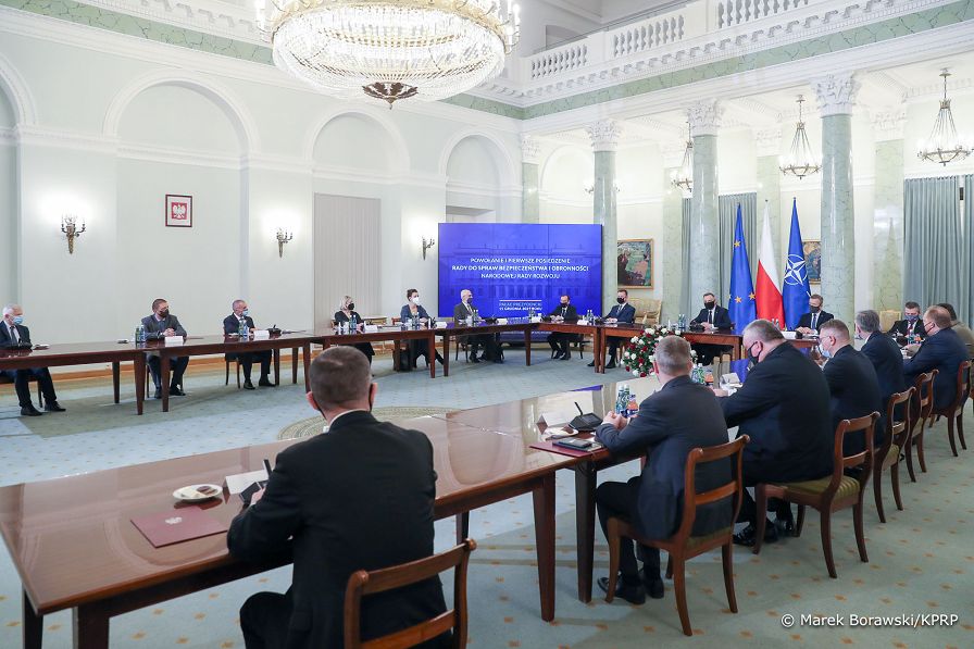 17_Rada_ds_ Bezpieczenstwa_20211215_MBO10135.jpg