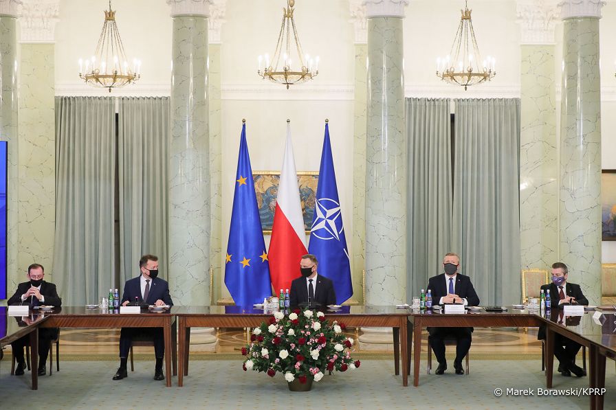 19_Rada_ds_ Bezpieczenstwa_20211215_MBO23039.jpg