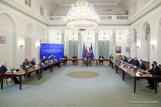 15_Rada_ds_ Bezpieczenstwa_20211215_MBO10119.jpg