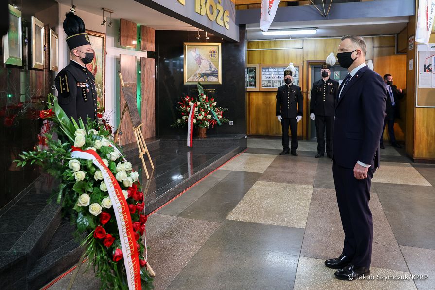 03__Andrzej_Duda_Kopalnia_Piast_Bierun_20211216_JS__5197.jpg
