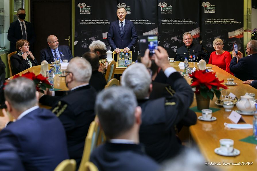 08__Andrzej_Duda_Kopalnia_Piast_Bierun_20211216_JS__5302.jpg