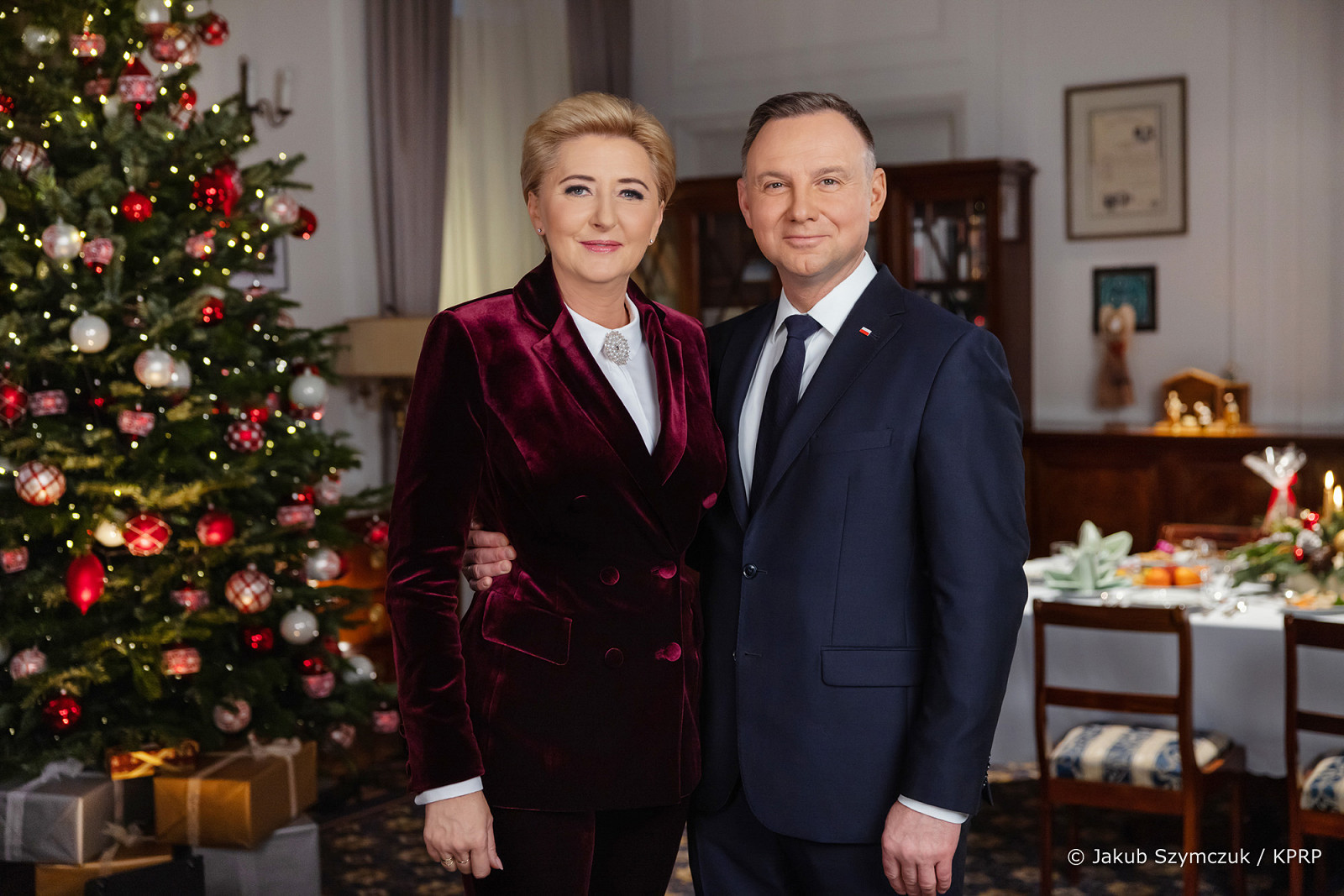 002_Para_Prezydencka_zyczenia_bozonarodzeniowe_20211215_image1.jpg [552.67 KB]