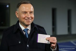 03__Andrzej_Duda_Szczepienie_20211217_MBO11359.jpg