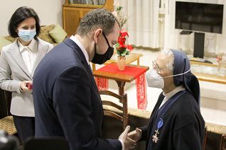 Siostra Krystyna Zawadzka -  Bhannes w Libanie (9).jpg