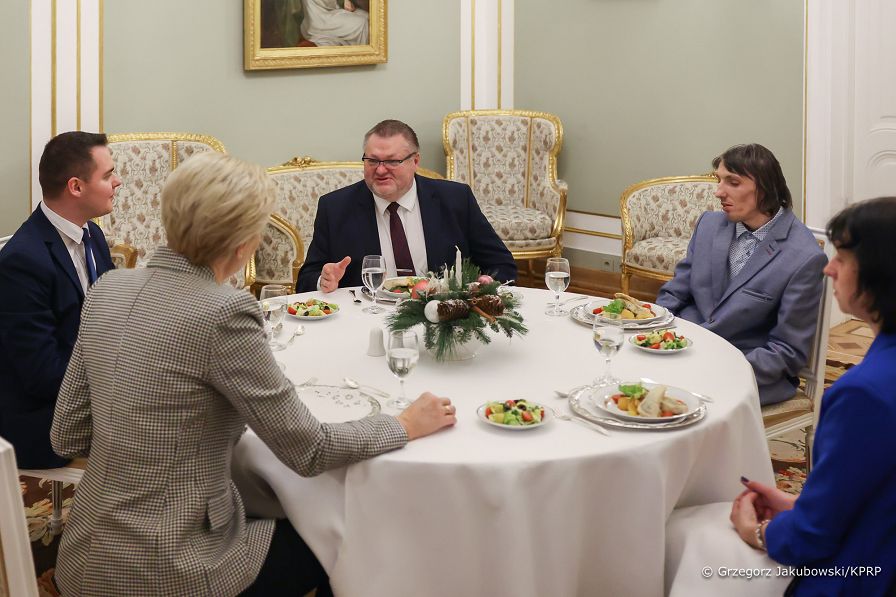 13__Agata_Kornhauser_Duda_szopka_20211217_GJB_5929.jpg