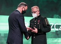 010_Andrzej_Duda_Barborka_PGNiG_20211202_MBO29774.jpg
