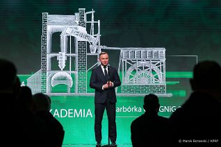 012_Andrzej_Duda_Barborka_PGNiG_20211202_MBO29846.jpg
