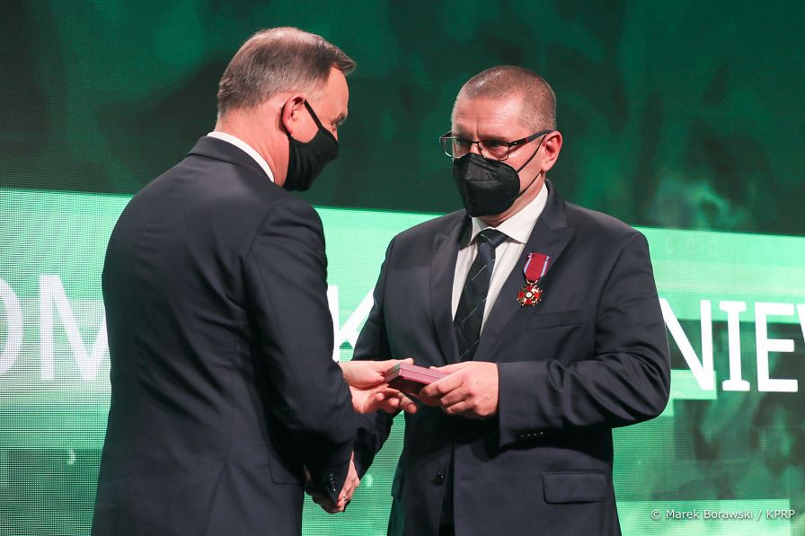 004_Andrzej_Duda_Barborka_PGNiG_20211202_MBO29659.jpg