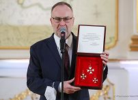 13__Piotr_Cwik_Min. P. Ćwik_otwarcie_ekspozycji_Pokoje_Prezydentow_IIRP_20211221_PK023571.jpg