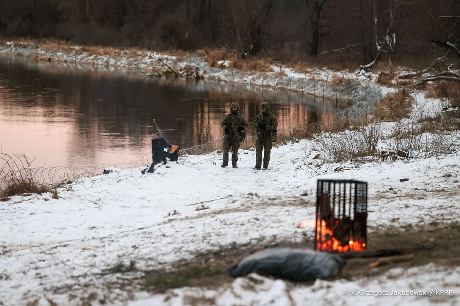 032_Para_Prezydencka_Koden_na_granicy_20211221_GJB_7017.jpg