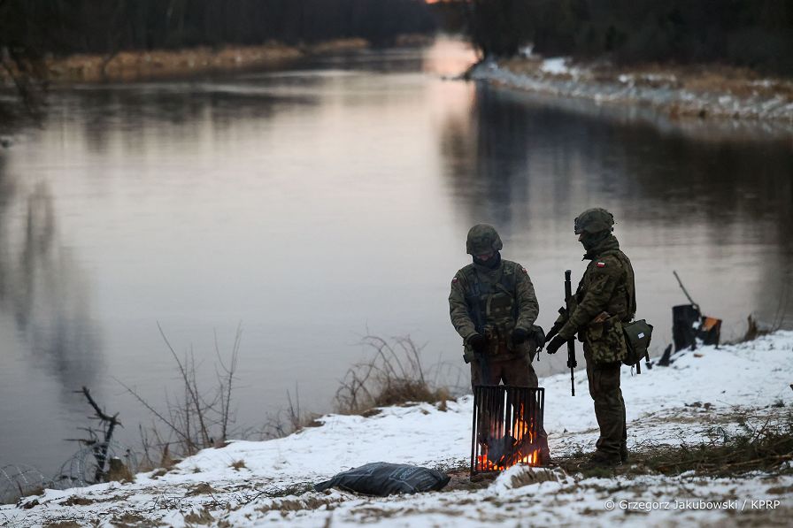 036_Para_Prezydencka_Koden_na_granicy_20211221_GJB_7048.jpg