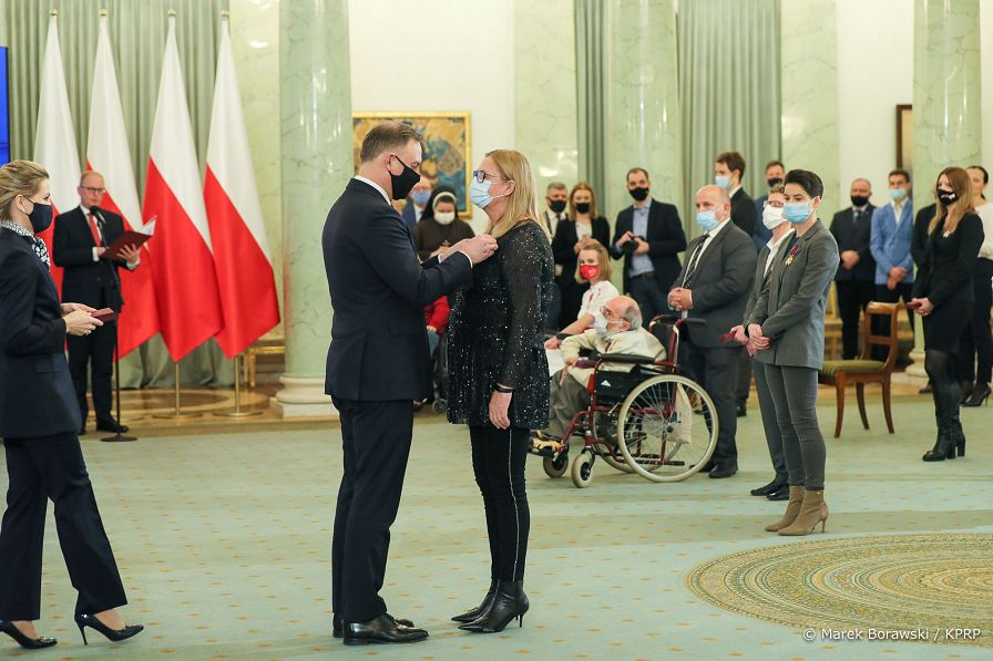 015_Para_Prezydencka_odznaczenia_niepelnosprawni_20211203_MBO20289.jpg