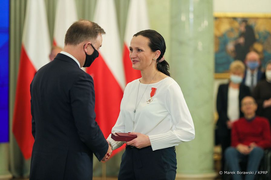 012_Para_Prezydencka_odznaczenia_niepelnosprawni_20211203_MBO20262.jpg