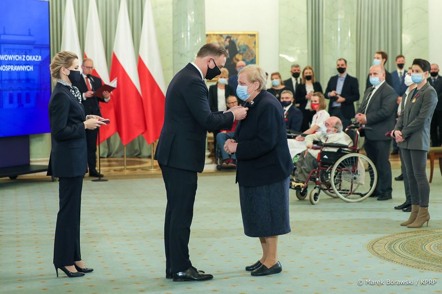017_Para_Prezydencka_odznaczenia_niepelnosprawni_20211203_MBO20322.jpg