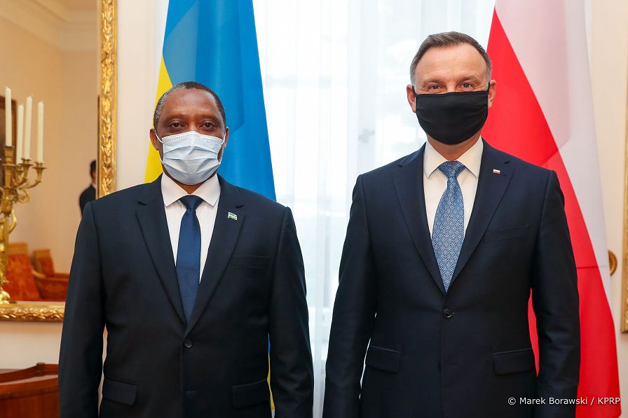 015_Andrzej_Duda_listy_uwierzytelniajace_20211207_MBO16204.jpg