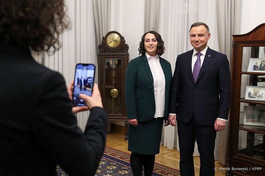 019_Andrzej_Duda_rodziny_bialoruskie_20211209_MBO17443.jpg