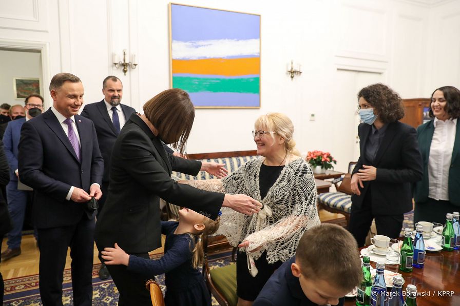 002_Andrzej_Duda_Cichanouska_rodziny_bialoruskie_20211209_MBO17157.jpg