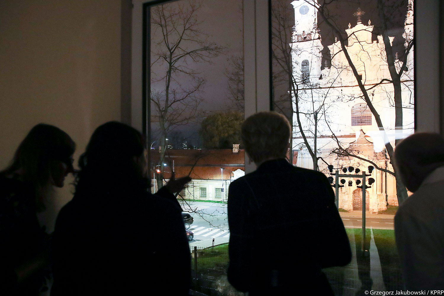 Pierwsze Damy Polski i Litwy odwiedziły wileńskie hospicjum - zdjęcie w treści artykułu nr 4