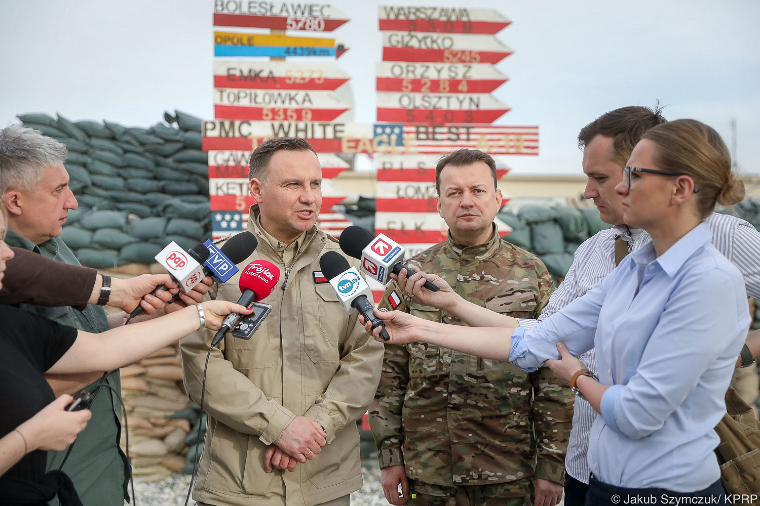 Prezydent RP z wielkanocną wizytą w PKW Afganistan [PL/ENG] - zdjęcie w treści artykułu nr 11