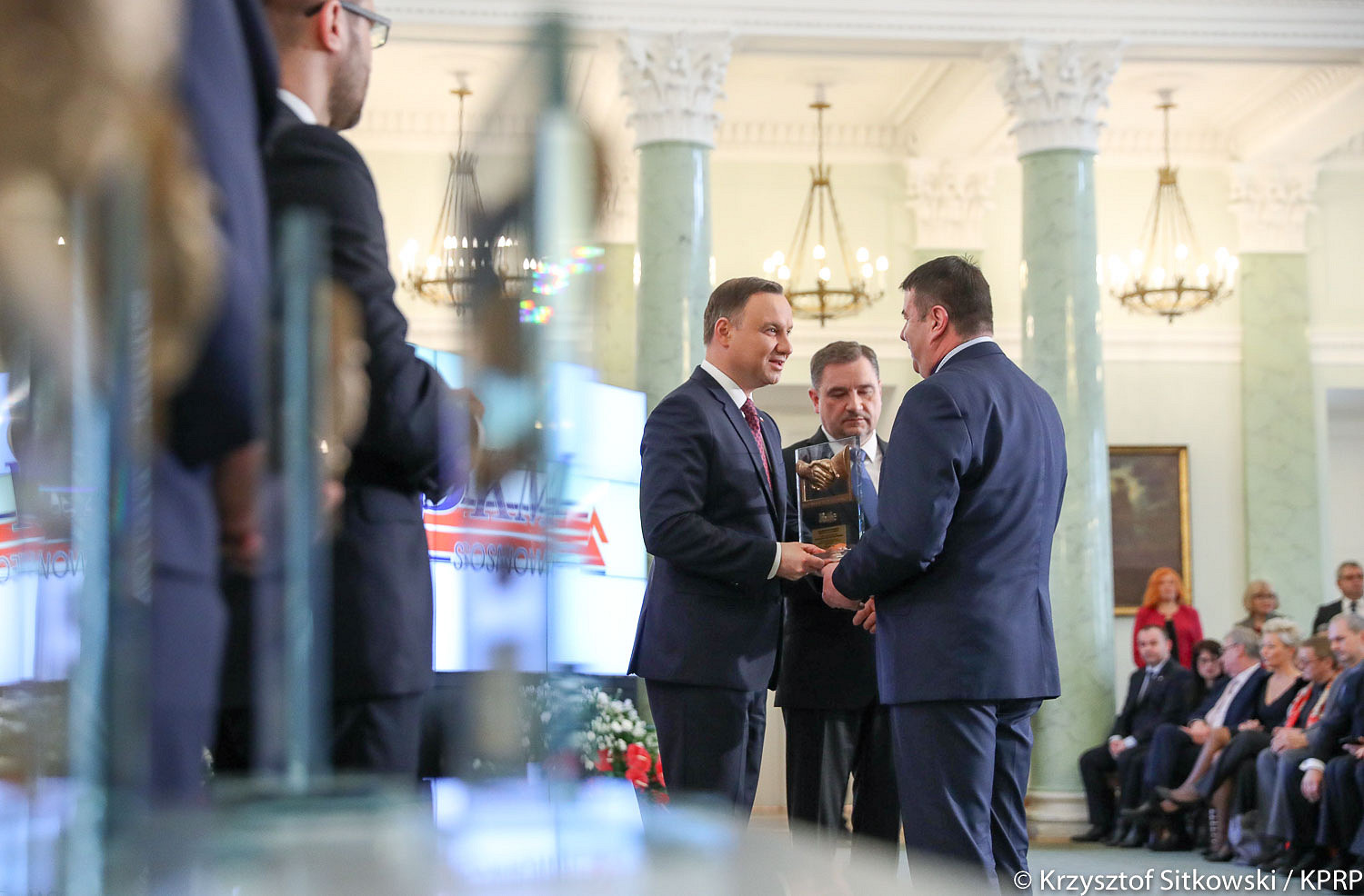 Prezydent wręczył 22 firmom tytuł