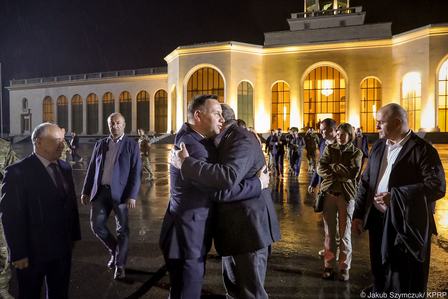 Prezydent RP z wielkanocną wizytą w PKW Afganistan [PL/ENG] - zdjęcie w treści artykułu nr 16
