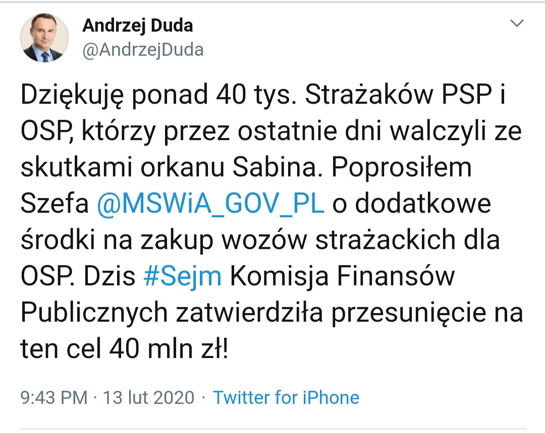 Podziękowania dla strażaków, którzy walczyli ze skutkami orkanu „Sabina” - zdjęcie w treści artykułu