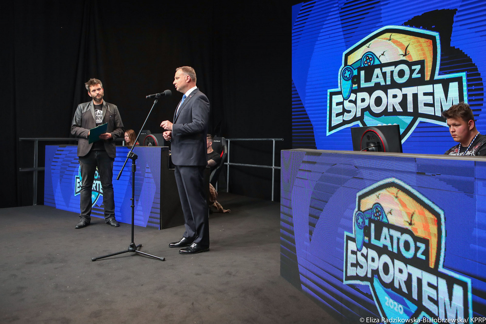 04_andrzej_duda_lato_esport_20200708_erb52937.jpg [554.99 KB]