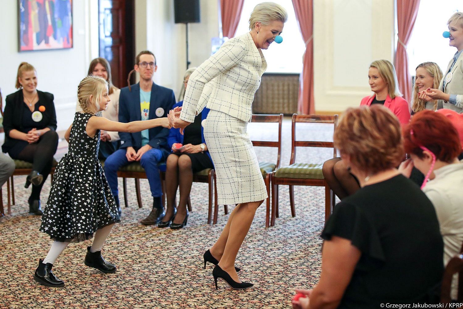 Wolontariusze Fundacji „Dr Clown” w Pałacu Prezydenckim - zdjęcie w treści artykułu nr 1