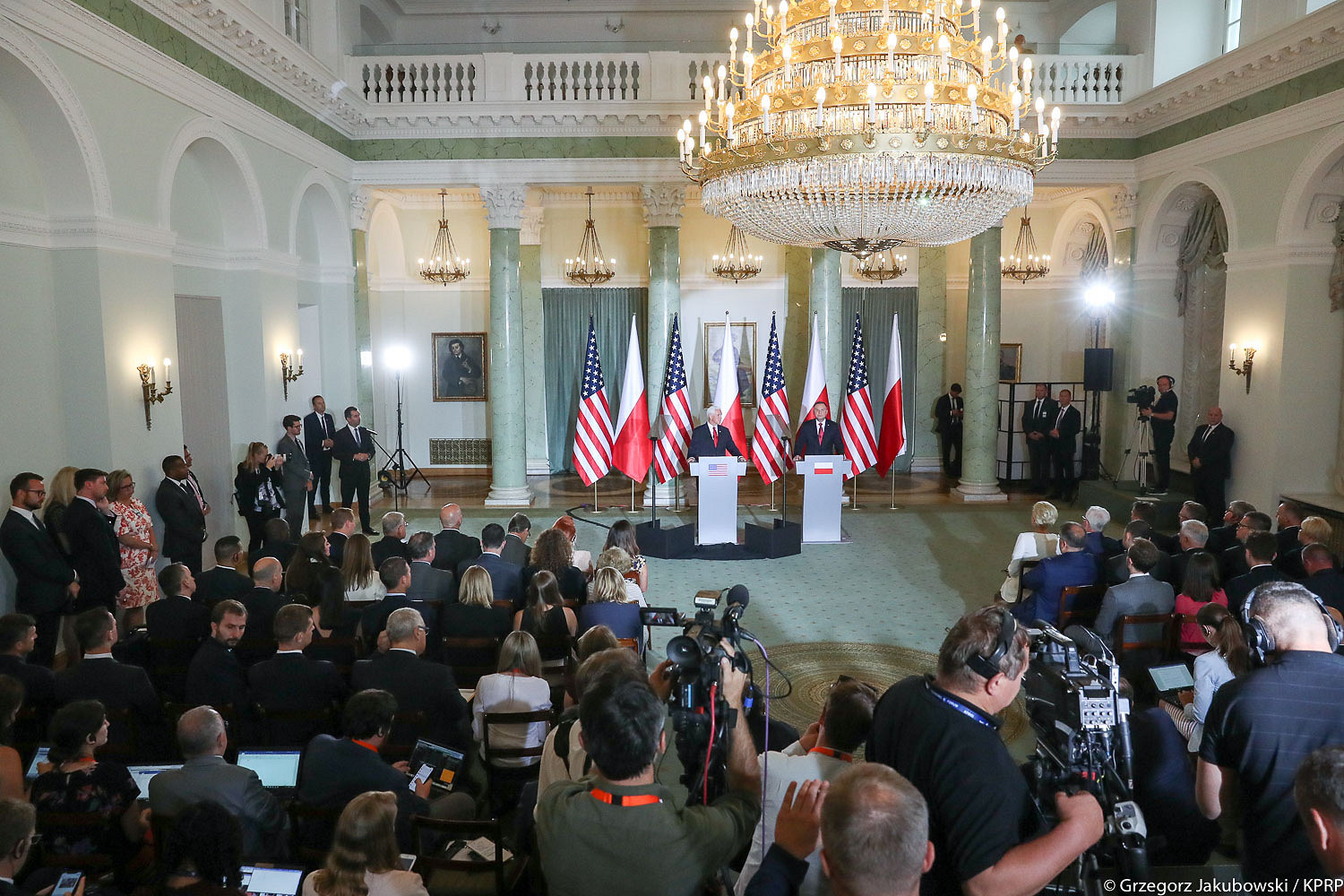 Oświadczenie Prezydenta RP po spotkaniu z Wiceprezydentem USA - zdjęcie w treści artykułu