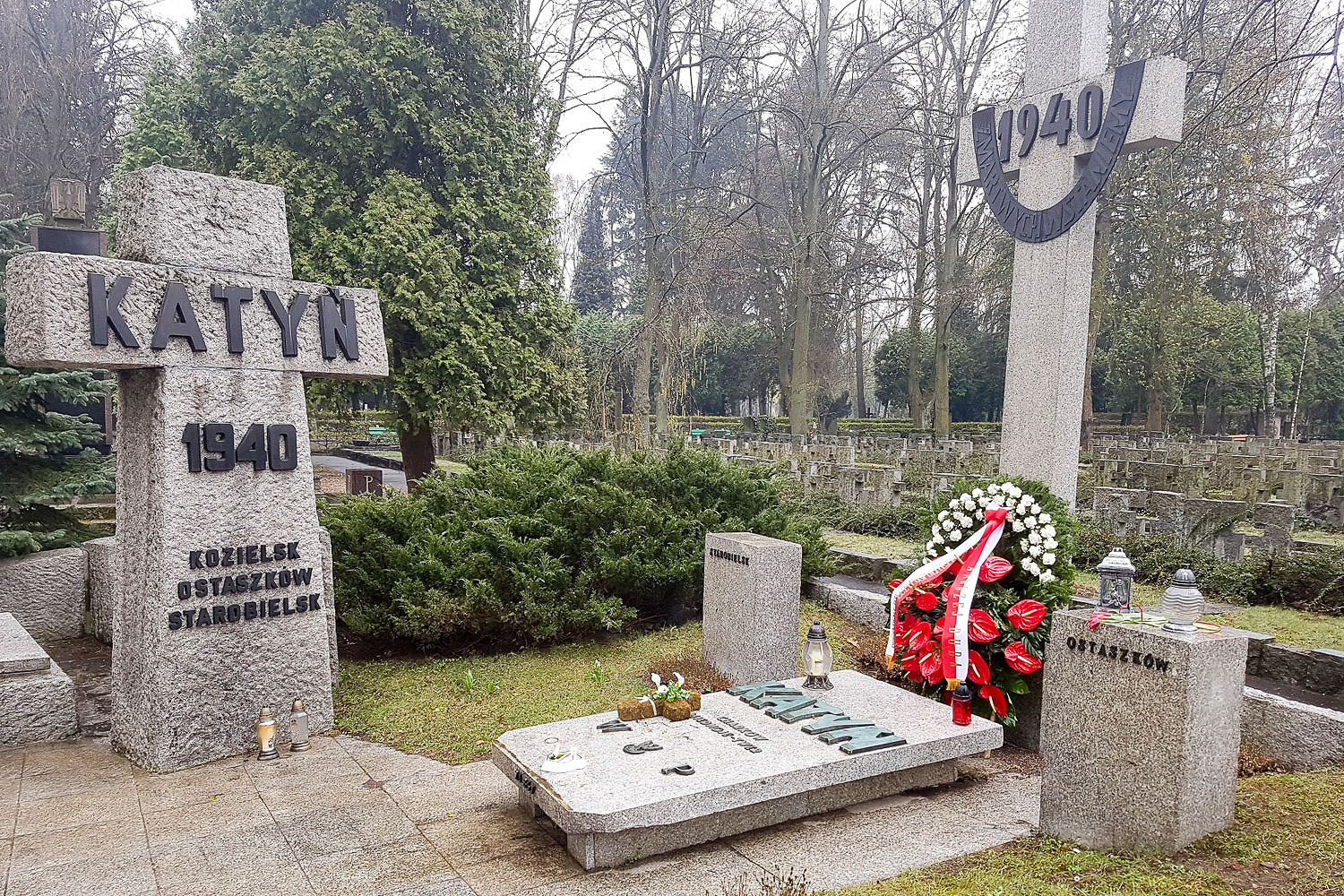 Hołd dla ofiar zbrodni katyńskiej - zdjęcie w treści artykułu nr 3