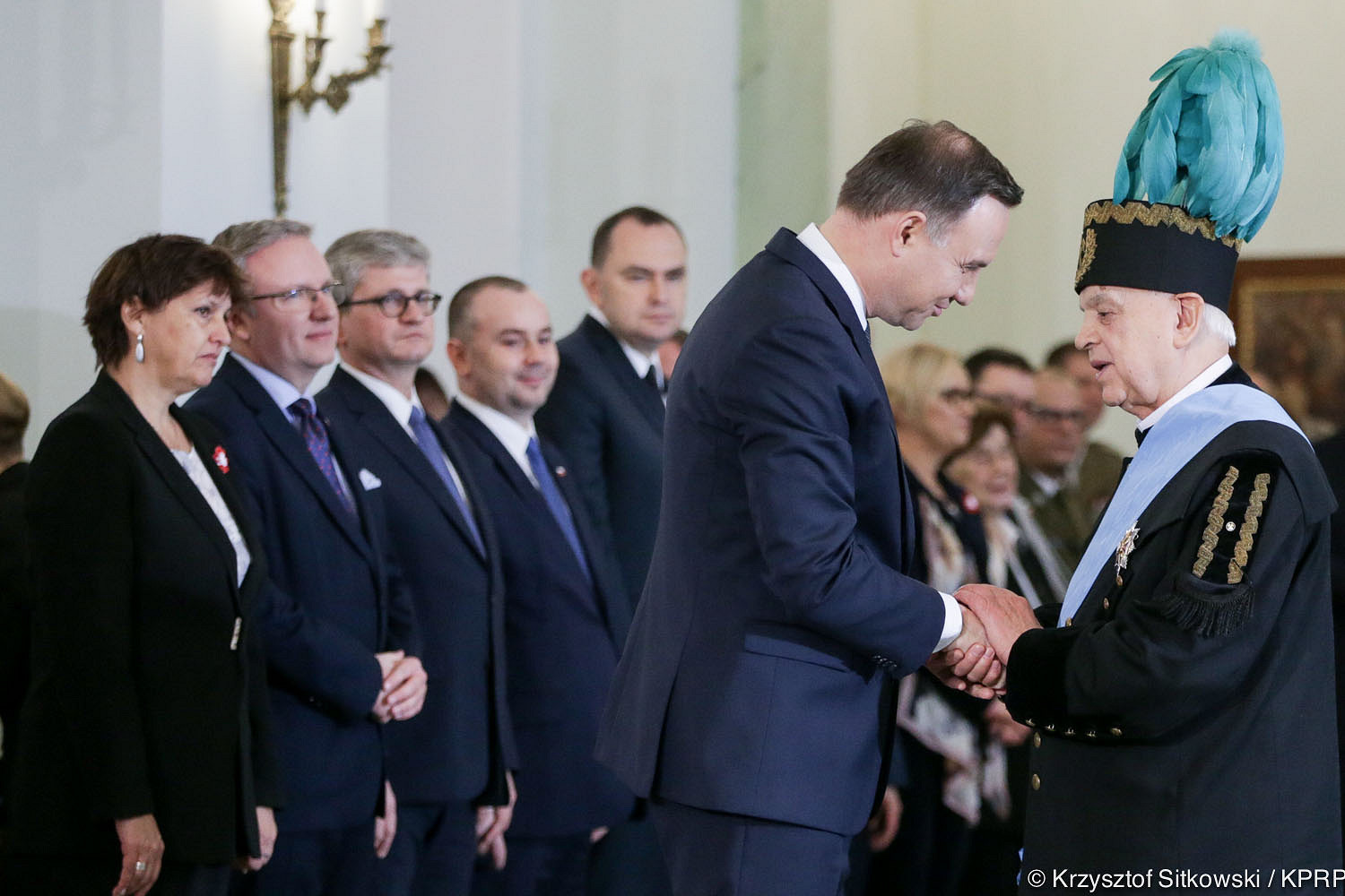 Prezydent wręczył Ordery Orła Białego - zdjęcie w treści artykułu
