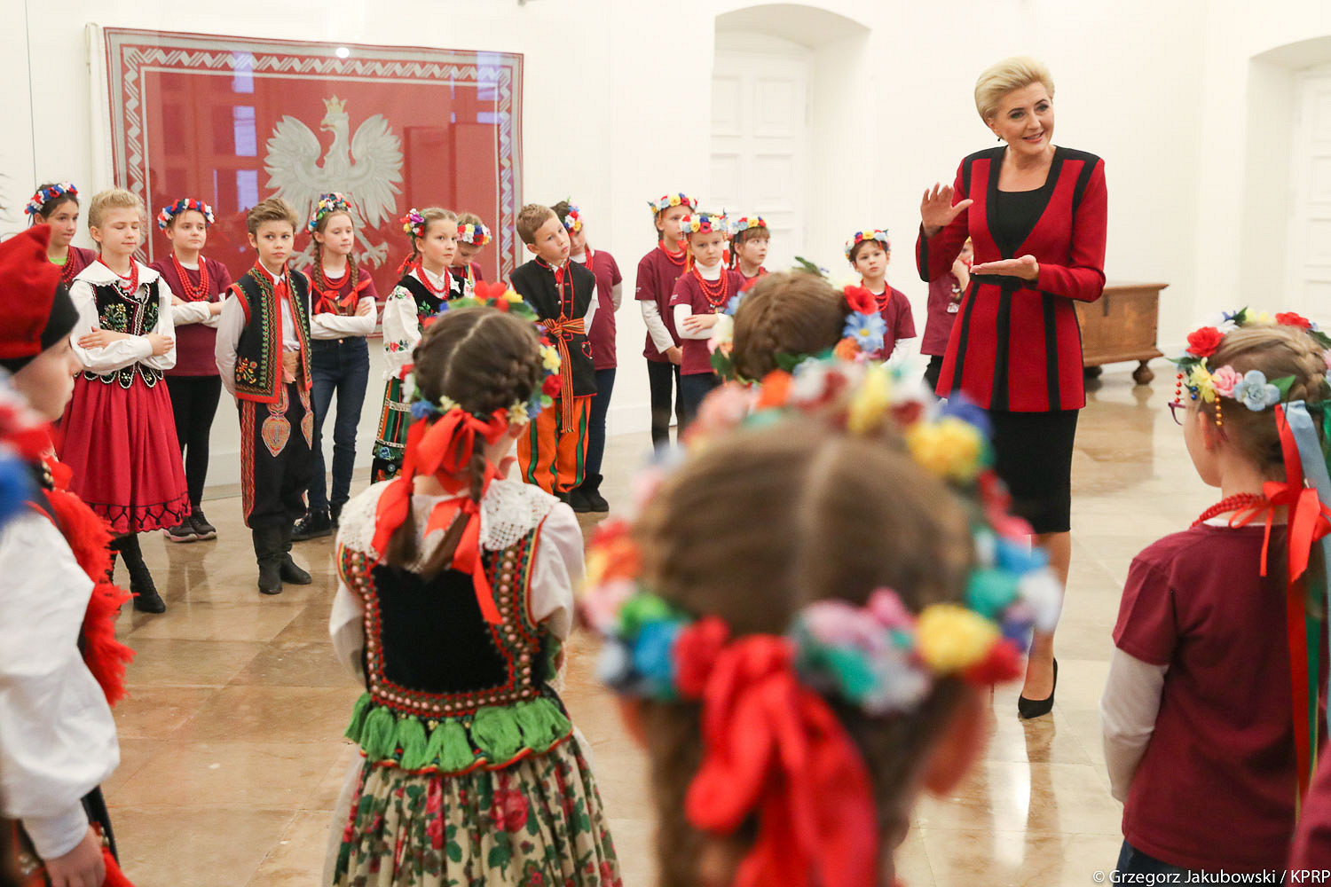 Młodzi pasjonaci polskiego folkloru w Pałacu Prezydenckim - zdjęcie w treści artykułu