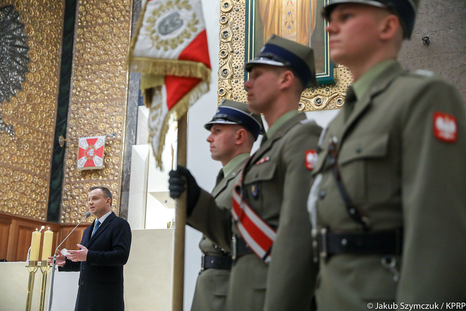 Wystąpienie Prezydenta RP podczas uroczystości powtórnego pochówku abpa Stanisława Galla - zdjęcie w treści artykułu nr 3