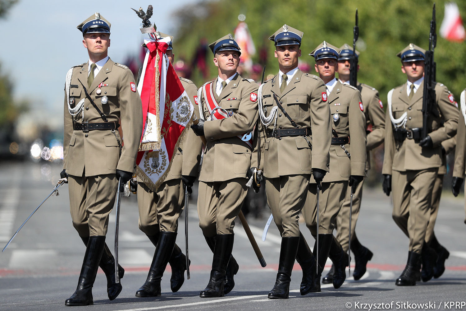 Defilada z okazji Święta Wojska Polskiego - zdjęcie w treści artykułu nr 6