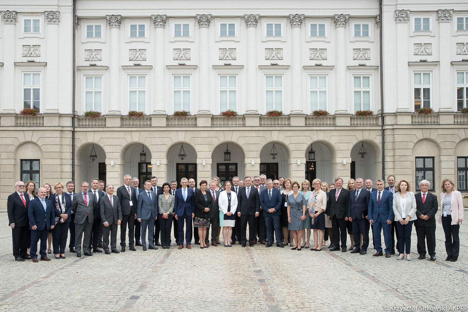 Prezydent spotkał się z przedstawicielami najwyższych organów kontroli Unii Europejskiej i państw kandydujących - zdjęcie w treści artykułu nr 1