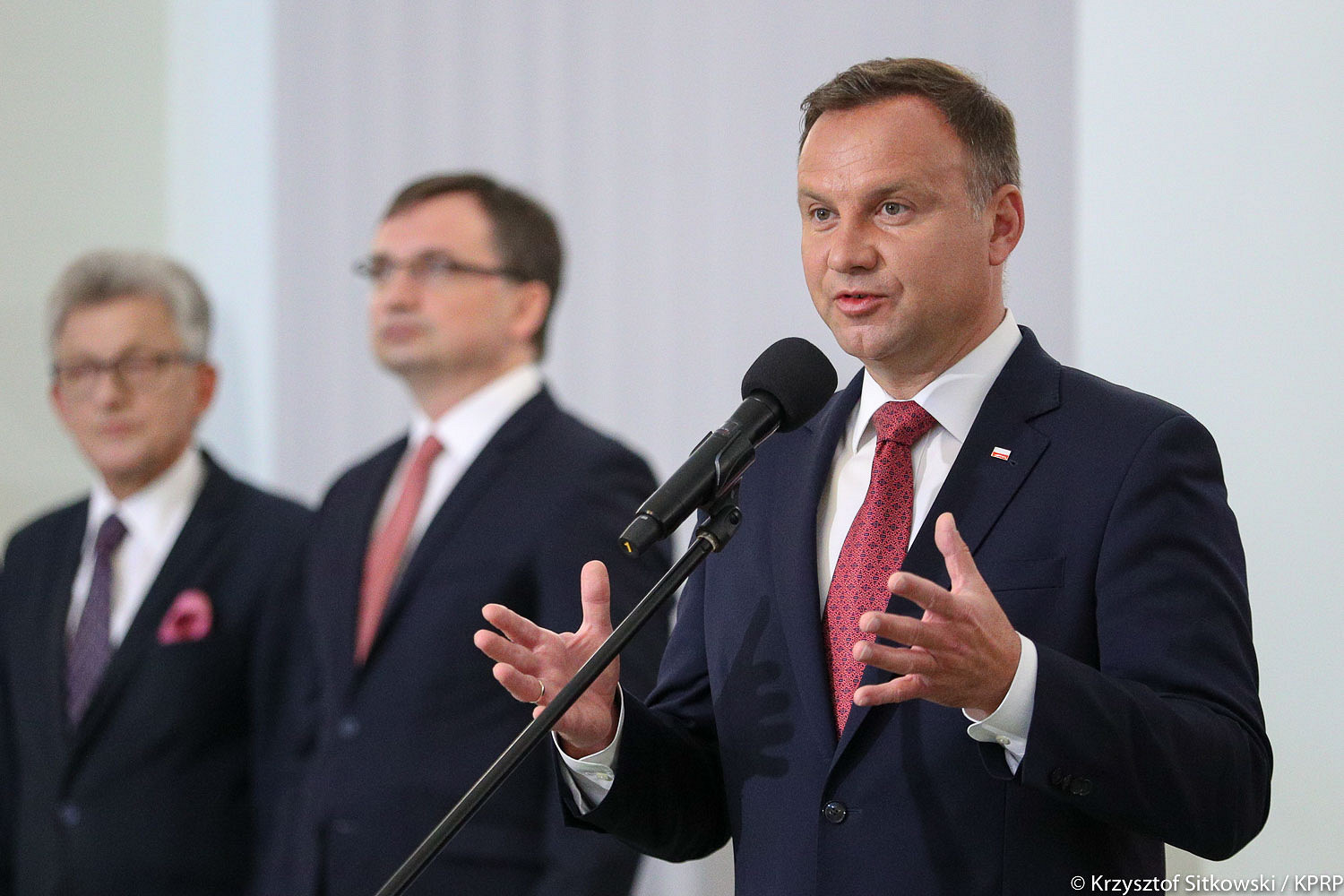 „Nieodpłatna pomoc prawna dla każdego, kto jej potrzebuje” - zdjęcie w treści artykułu nr 1