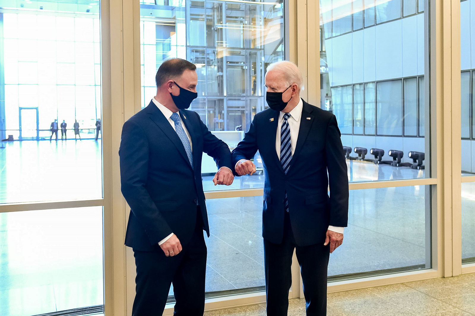 Prezydent na szczycie NATO w Brukseli [PL/EN] - zdjęcie w treści artykułu nr 2