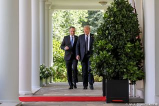 01_andrzej_duda_waszyngtob_bialy_dom_konferencja_20200624_jsz_5911.jpg