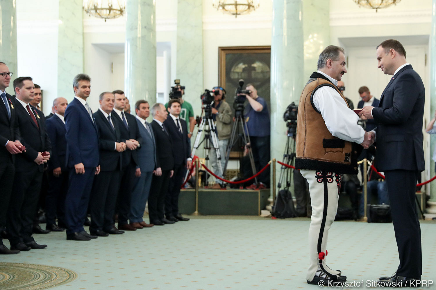 Odznaczenia z okazji Dnia Samorządu Terytorialnego - zdjęcie w treści artykułu